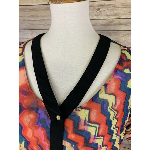 Gibson Latimer Small Button Front Top Sheer - Picture 4 of 10